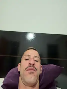 แชท XXX สดของ Lucasjandre