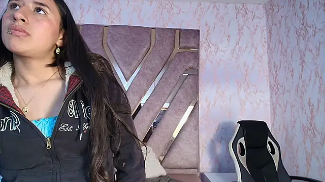 دردشة LilyRossi_ الجنسية المباشرة