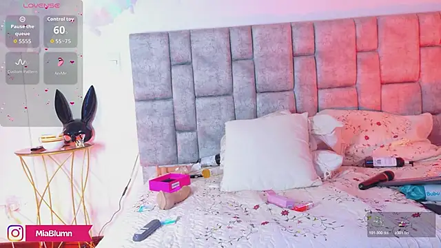 MiiaBlumm_ – Live XXX-chat