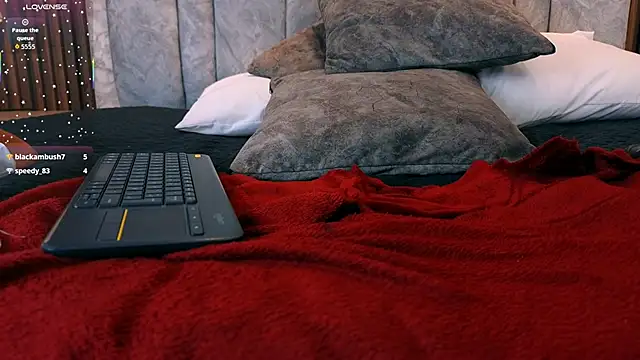 Athenea_Ritz_x's Webcam Show