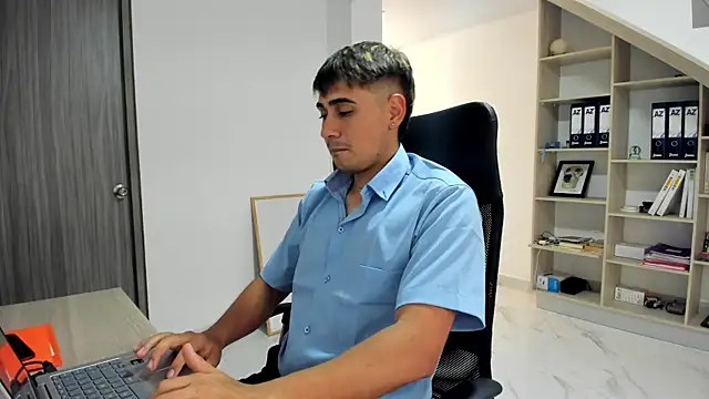 Boss_Secret Webcam show