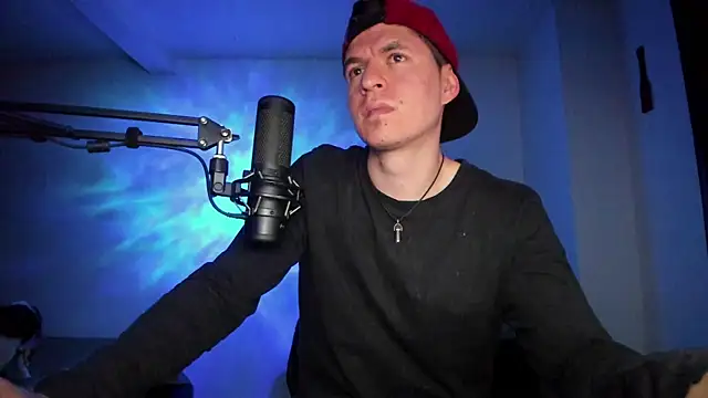 Headhunterdz 网络视讯表演