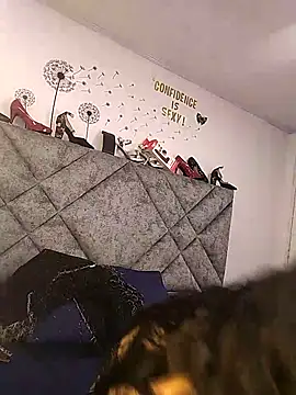 Shantey_Laurent Adlı Modelin Canlı XXX Sohbeti