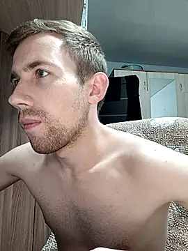 ---Dark--- লাইভ XXX চ্যাট