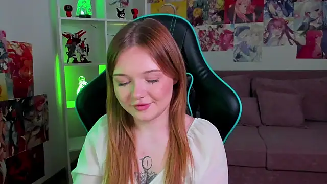 ElinaVale's Live XXX Chat