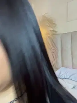 AlynAllen élő XXX-chatje