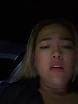 Pokazy przed kamerką – Danielavegax