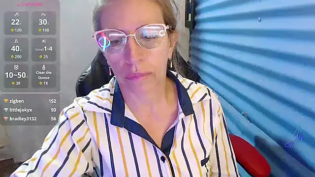 Chayla_Ruiz's Live XXX Chat