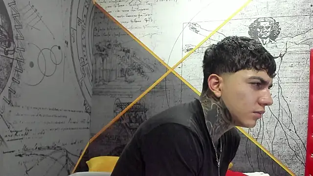 Show modela Gury_tattoo na web-kameri