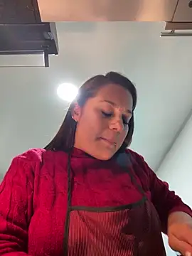 Pretty__Milf's Live XXX Chat