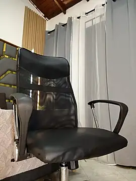 Oliver_bigblack_cock's Webcam Show