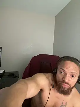 Fathero1time Show in webcam