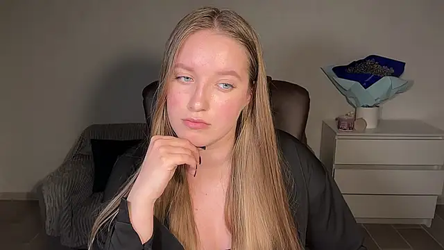 Chat +18 de EvaMaddison ao vivo