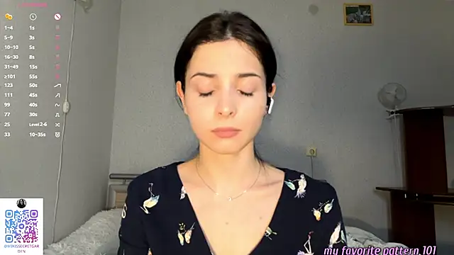 Mikytiki's Live XXX Chat