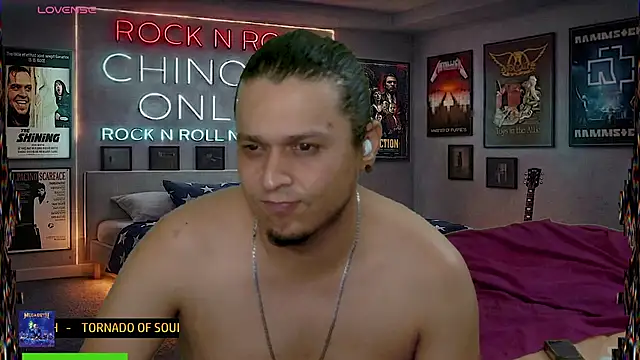 chino_roz's Webcam Show