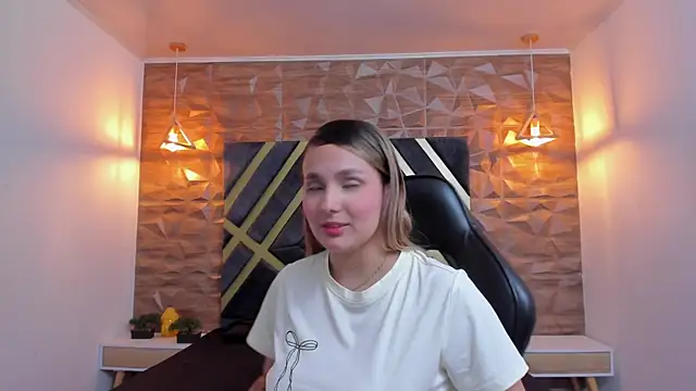 Emmaa_white_ 现场XXX聊天