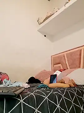 Nathahot69 Adlı Modelin Canlı XXX Sohbeti