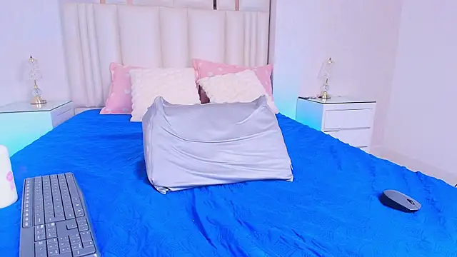 alanarose18のライブXXXチャット