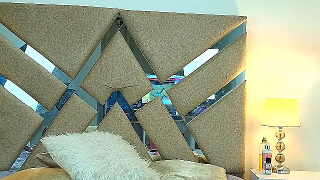 IsabellMendez_'s Live XXX Chat