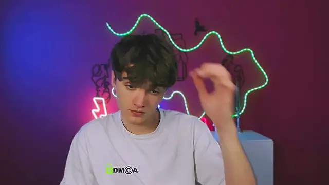 Show modela rico_steel na web-kameri