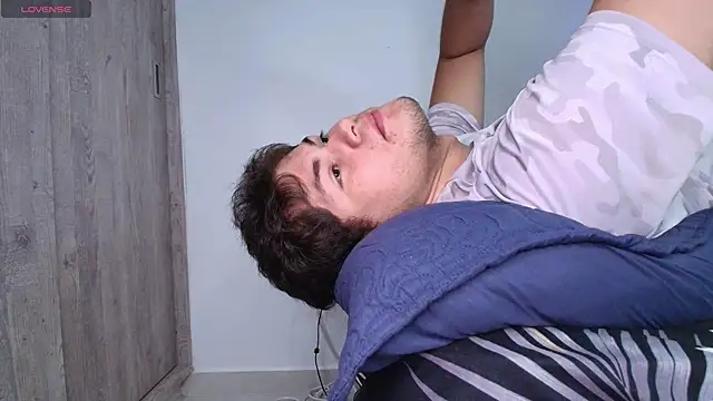 Naytoon__lex Pertunjukan Webcam