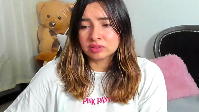 __Emma__11__Lecat_ – Naživo XXX chat