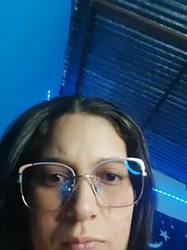 Jossy_1998 – Naživo XXX chat