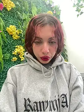 LiaVillalobos' Live XXX Chat