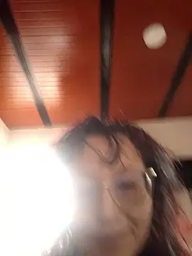 ERIS666 – Naživo XXX chat