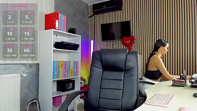 OfficeGirls 即時 XXX 聊天