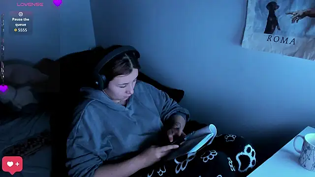 bonnie_moon_ Adlı Modelin Canlı XXX Sohbeti