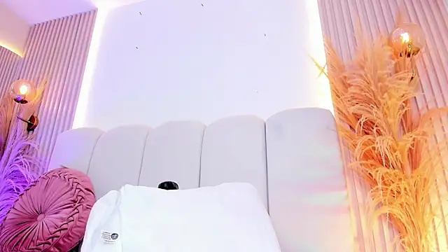 Show de carolriveraa_ na webcam