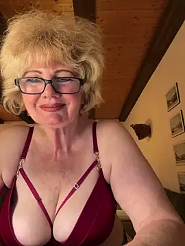 BoloshkaBlonda Adlı Modelin Web Kamerası Şovu