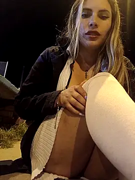 Živý XXX chat Cata_city1106