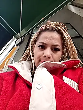 _Zoe_777 – Naživo XXX chat