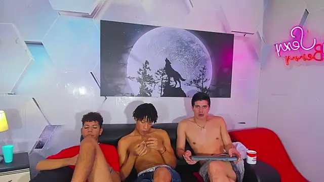 Spicy_guys webcam show