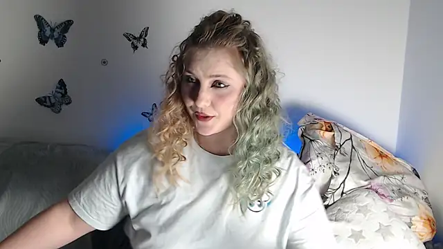 RebeFucksonn লাইভ XXX চ্যাট