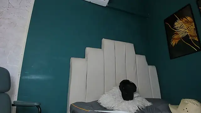 Ian_Valenti's Live XXX Chat