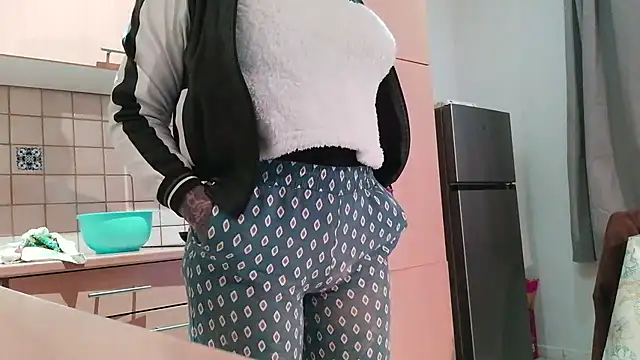 serena__vedette ওয়েবক্যাম শো