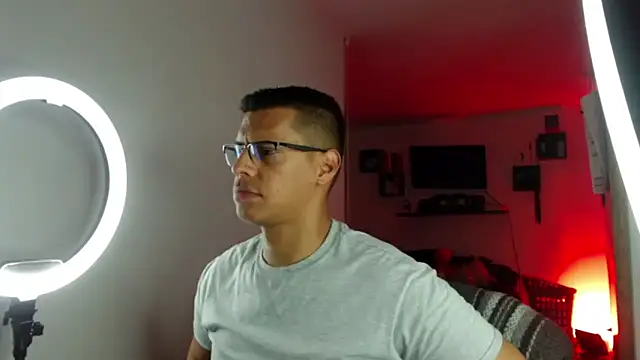 แชท XXX สดของ _John_Boy_