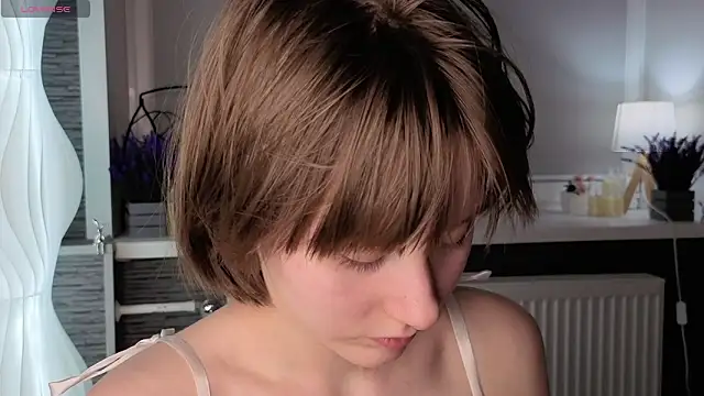 Chat +18 de EthalBuffkin ao vivo