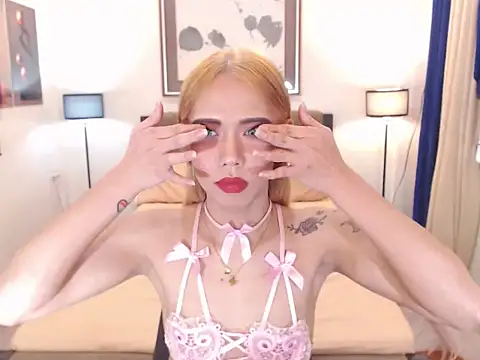 PreciousAmore Pertunjukan Webcam