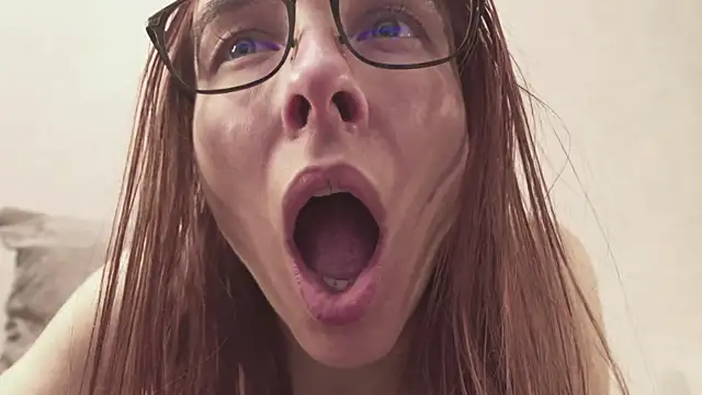 แชท XXX สดของ Miss_Viktoria_