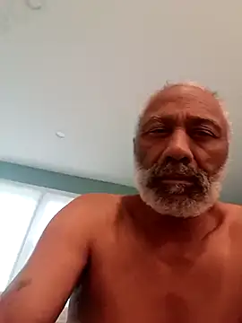 yasohw Show in webcam