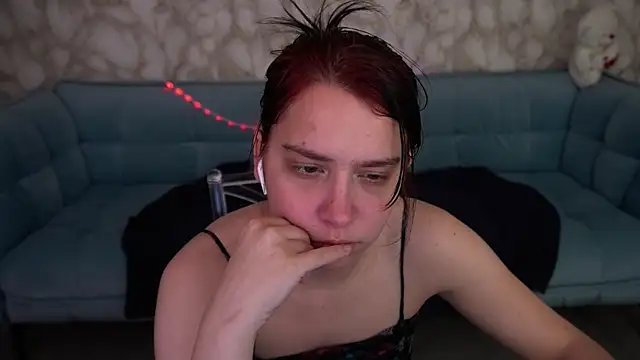 LiviaShy – Naživo XXX chat