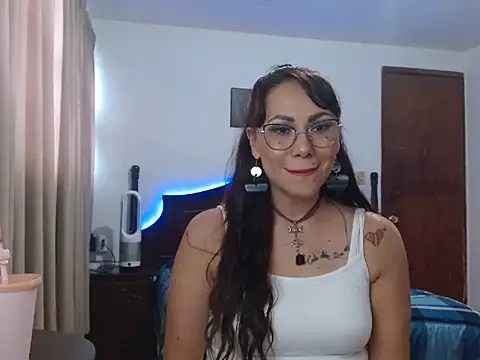 AloLovely_'s Webcam Show