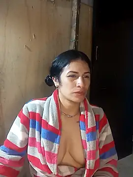 Živý XXX chat laurahotdirty