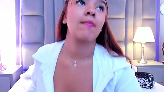 دردشة GabyMoreau الجنسية المباشرة