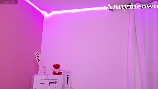 Sachi_Meow's Live XXX Chat