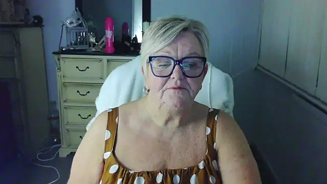 BridgetBlueEyes 라이브 XXX 채팅